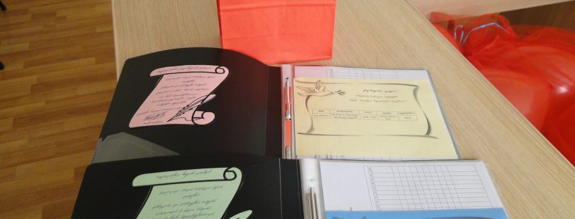 დეკანის მილოცვა პროფესორ-მასწავლებლებს