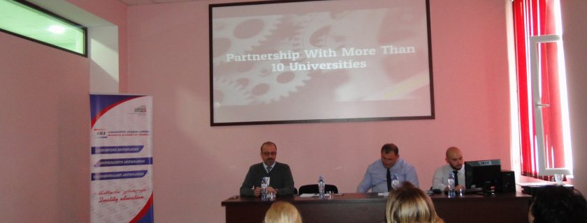 ბიზნეს იდეების განხილვა