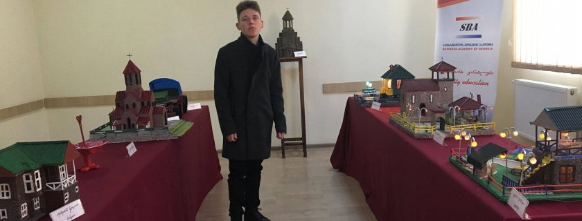 ჯანო ძირკვაძის ხელნაკეთი მაკეტების პერსონალური გამოფენა