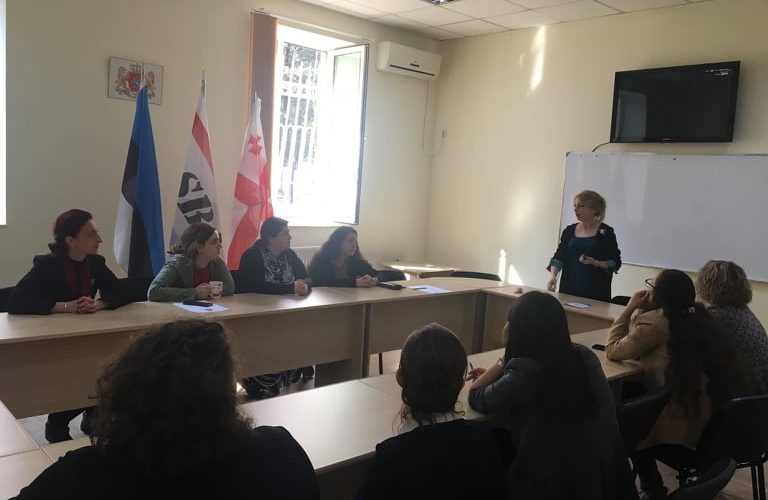 შეხვედრა პროფესიული საგანმანათლებლო პროგრამის განმახორციელებელ პერსონალთან