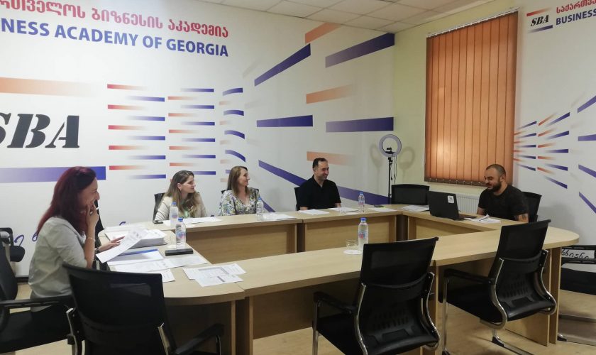 საბაჟო საქმის პროფესიული საგანმანათლებლო პროგრამის სტუდენტებისათვის საკვალიფიკაციო კომისიის სხდომა გაიმართა